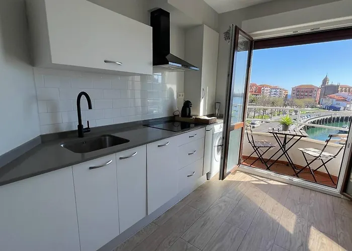 Artza Ii Con Vistas Al Puerto